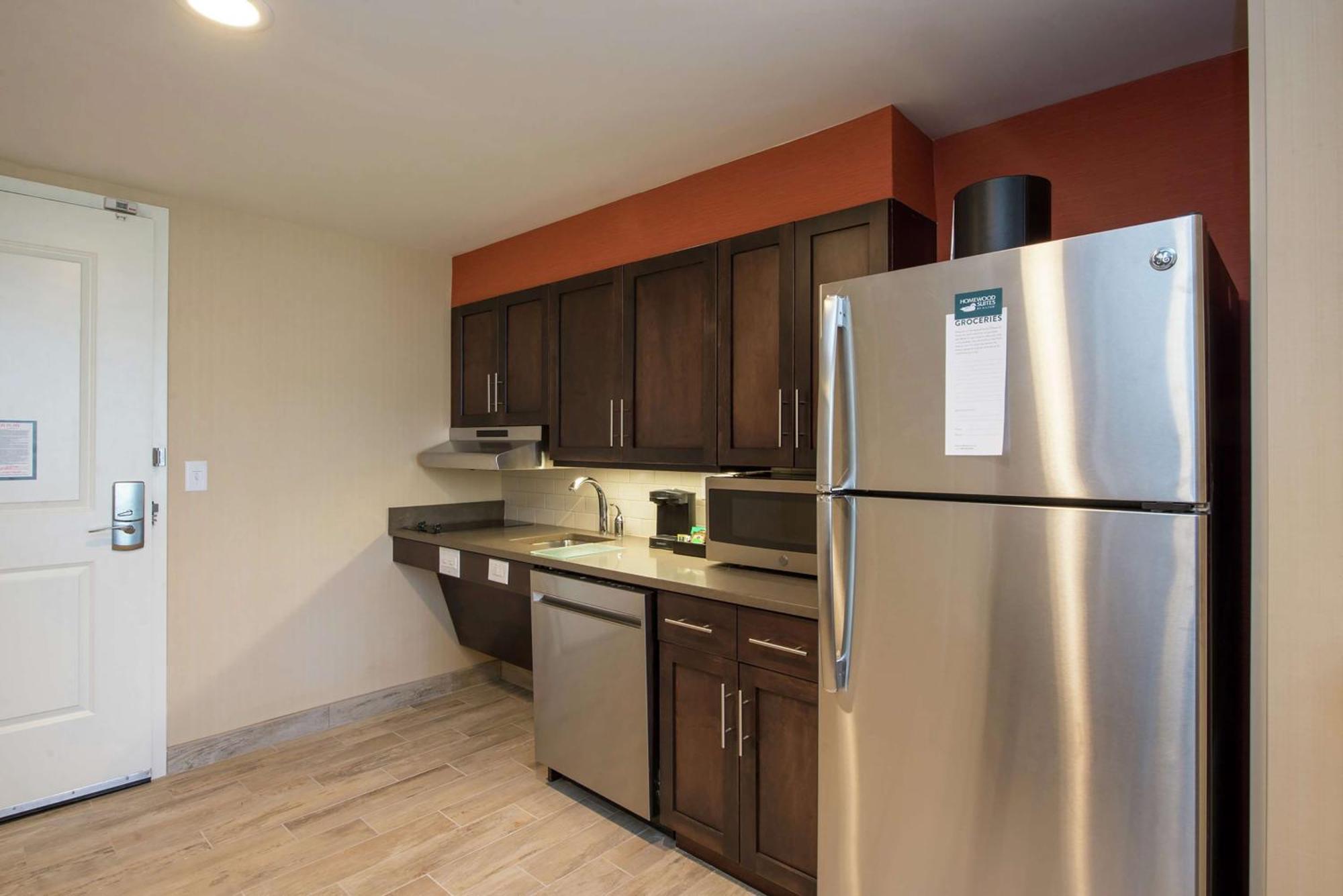 Homewood Suites By Hilton Boston Marlborough Berlin Экстерьер фото